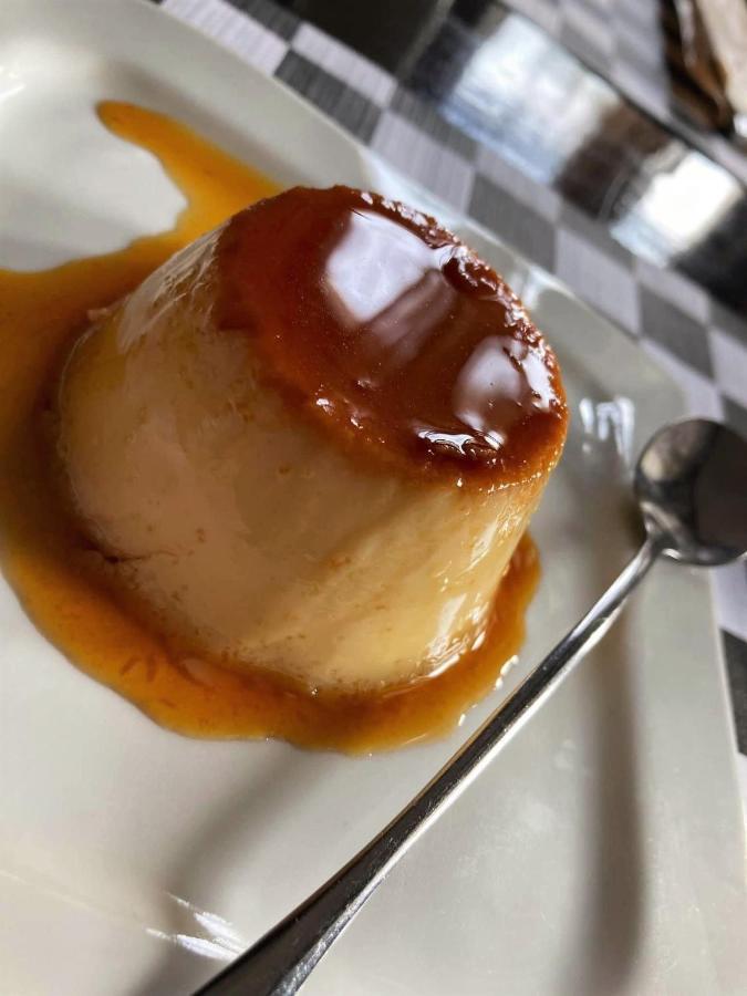 Nicole Hotel & Restaurant サモコフ エクステリア 写真